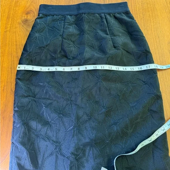 Milly Starburst Semi-Sheer Midi Pencil Skirt - Picture 7 of 14